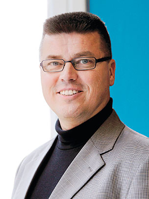 Tiedon silta. Kenneth Johansson. Kuva Liisa Takala.
